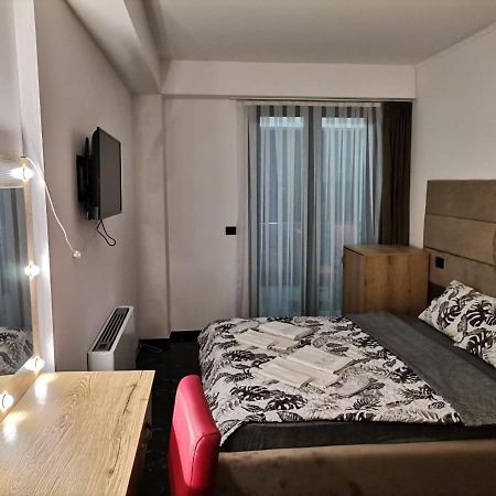Hotel Ema 테토보 외부 사진